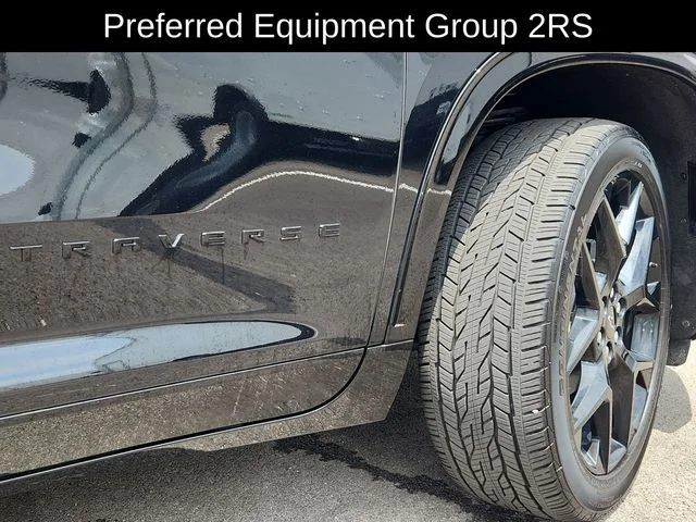 Used 2025  Chevrolet RS image 18