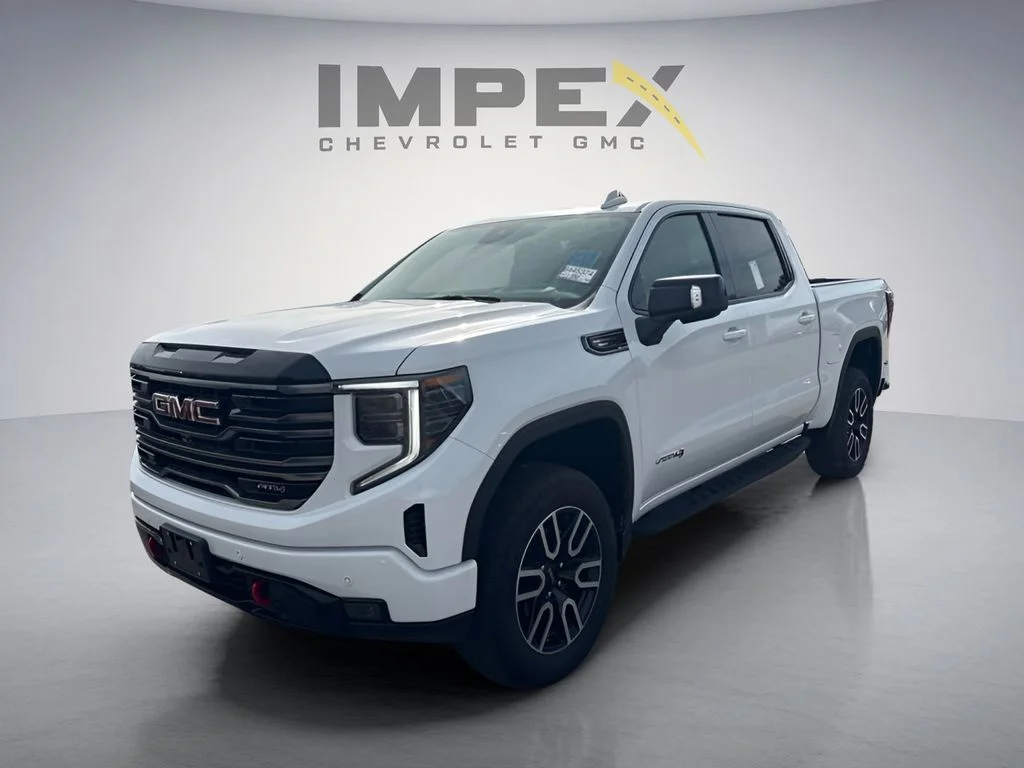Used 2025 White GMC AT4 image 1