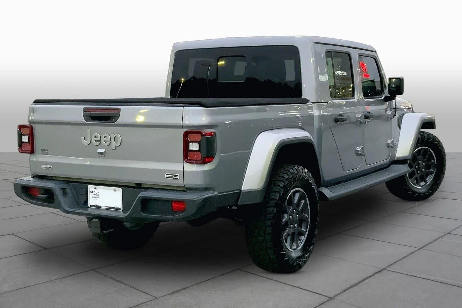 Used 2020 Billet Silver Metallic Clearcoat Jeep North Edition image 12