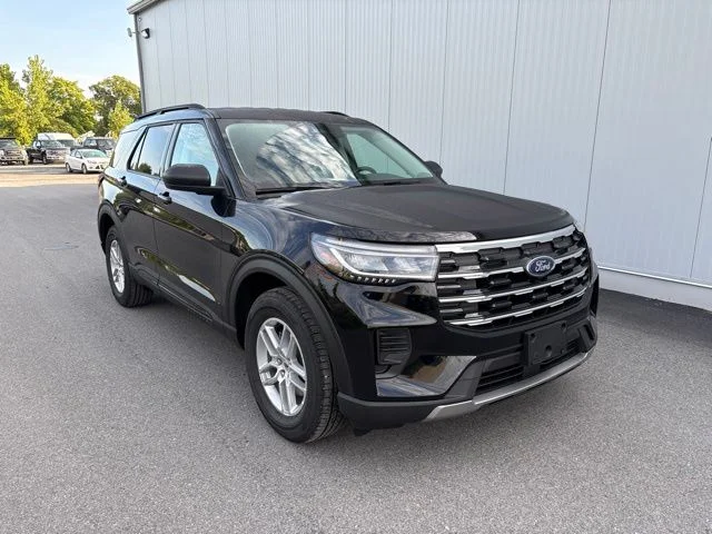 New 2026 Agate Black Metallic Ford Active image 17