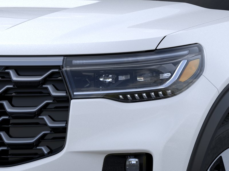 New 2026 Star White Metallic Tri-Coat Ford Platinum™ image 18