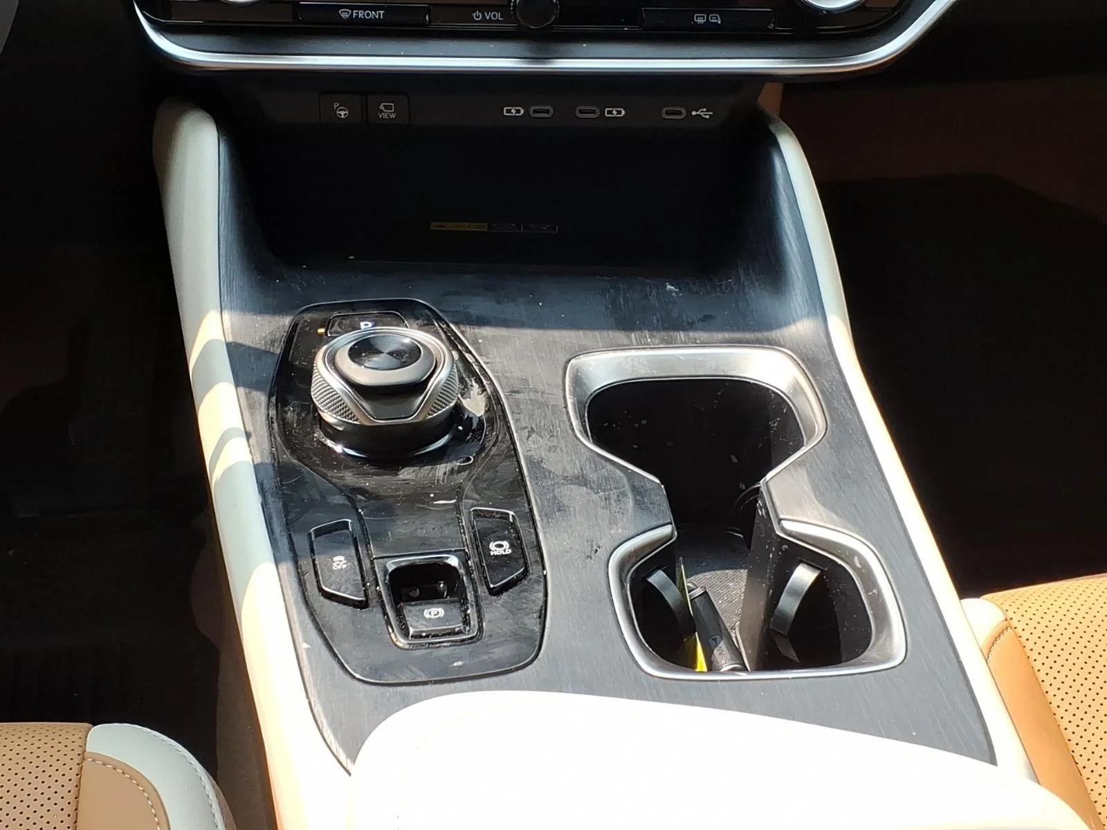 Used 2026 Oxygen White Lexus RZ 450e Premium image 17
