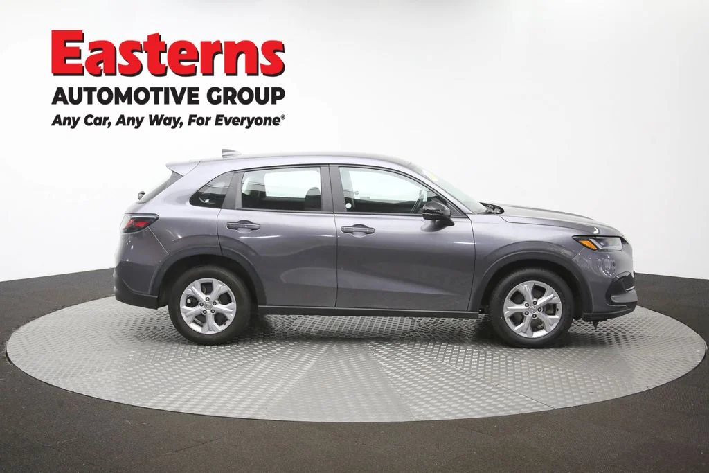 Used 2023 Gray Honda LX image 39