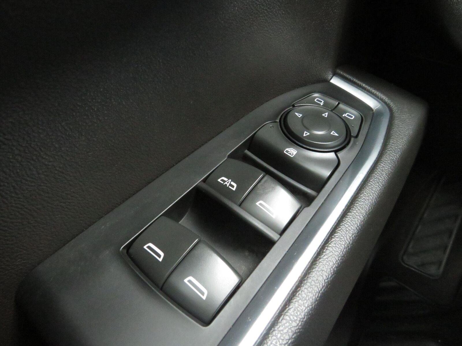 Used 2023 Glacier Blue Metallic Chevrolet RST image 32