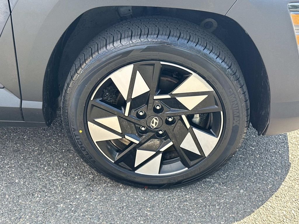 Certified Used 2024 Blue Hyundai SEL image 10