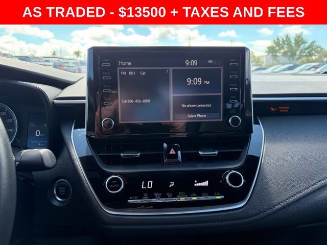 Used 2020 Blue Toyota SE image 22
