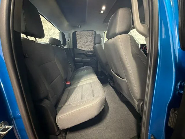 Used 2022 Glacier Blue Metallic Chevrolet Custom image 10