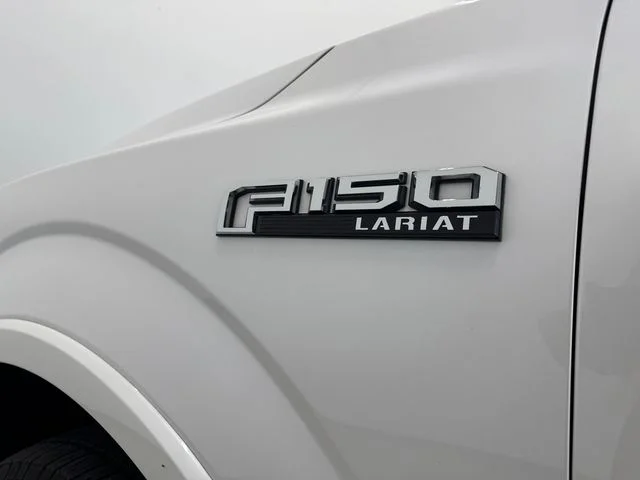 Used 2019 White Platinum Clearcoat Metallic Ford Lariat image 48