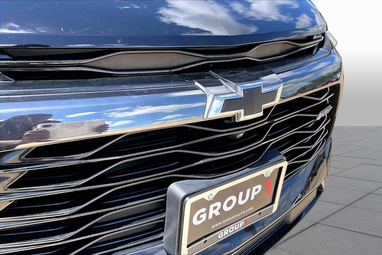 Used 2023 Black Chevrolet RS image 29