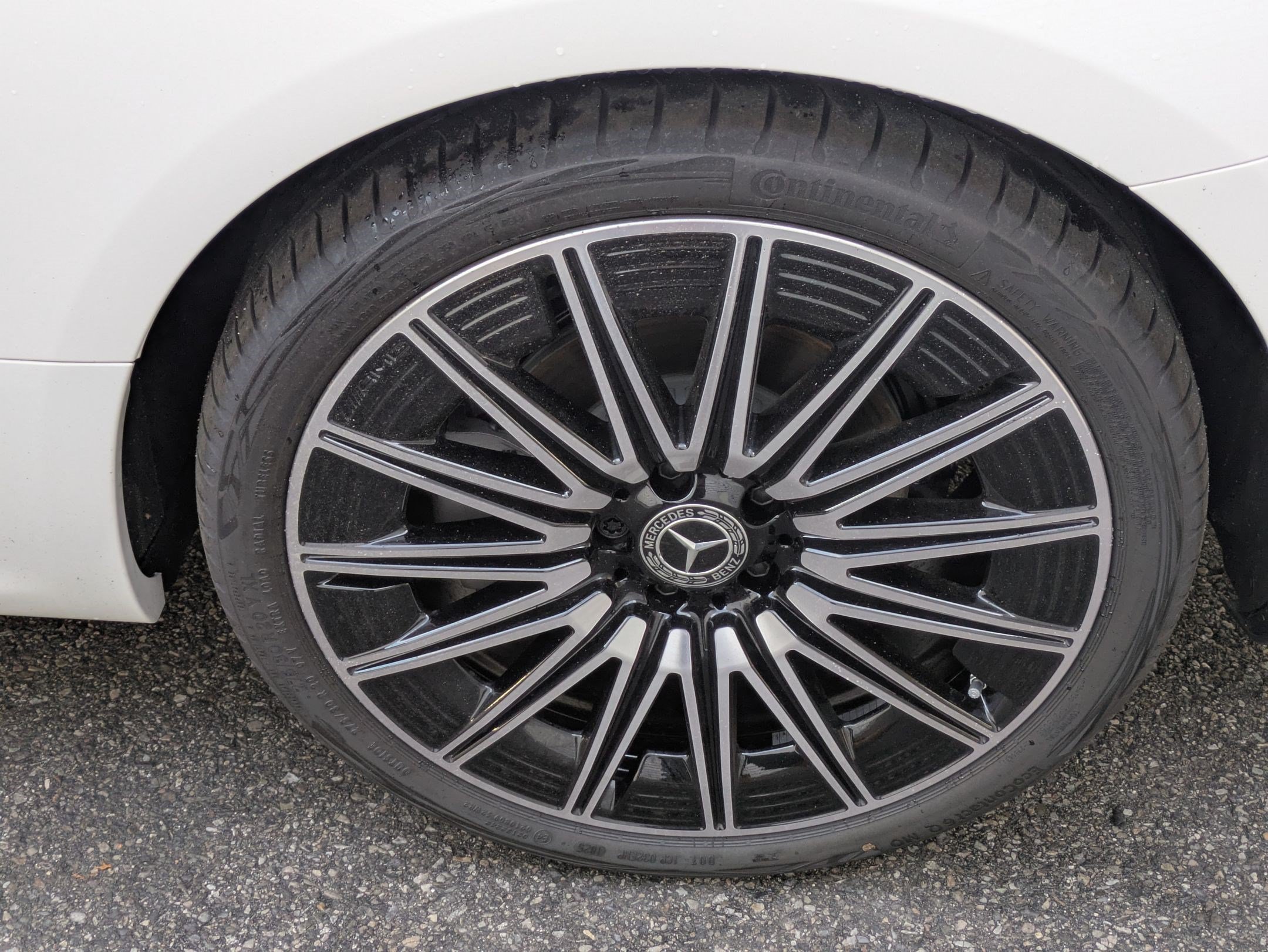 New 2026 Polar White Mercedes-Benz CLE 300 image 15