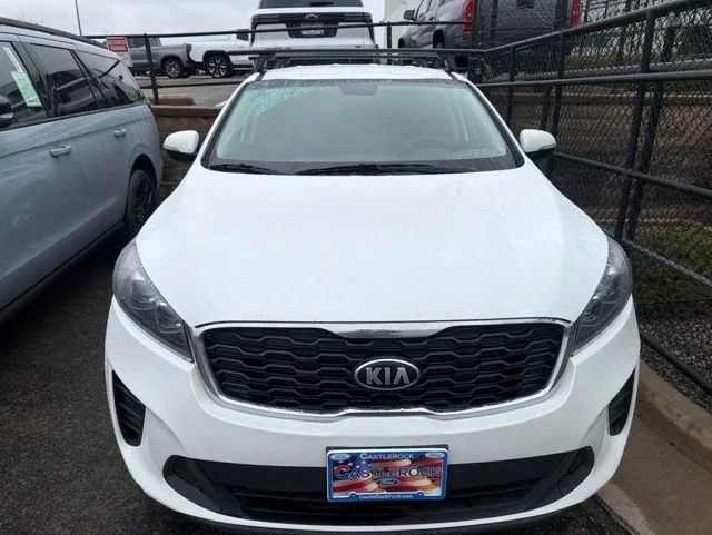 Used 2019 Kia Sorento LX with VIN 5XYPGDA50KG513080 for sale in Castle Rock, CO