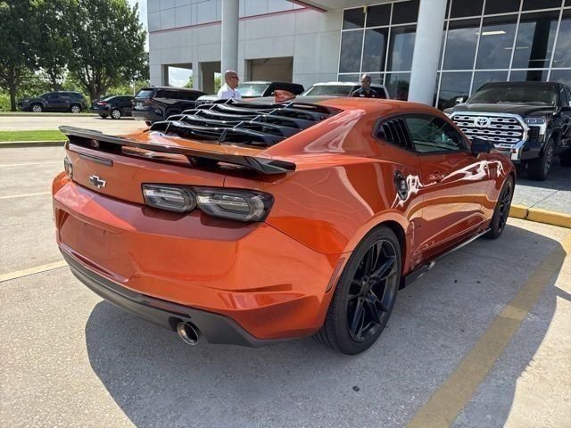 Used 2023 Red Chevrolet 1LT image 5