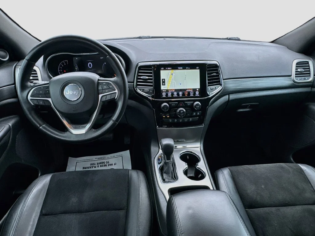 Used 2021 Black Jeep Laredo X image 23