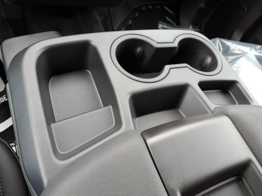 New 2026 Summit White Chevrolet Work Truck image 18