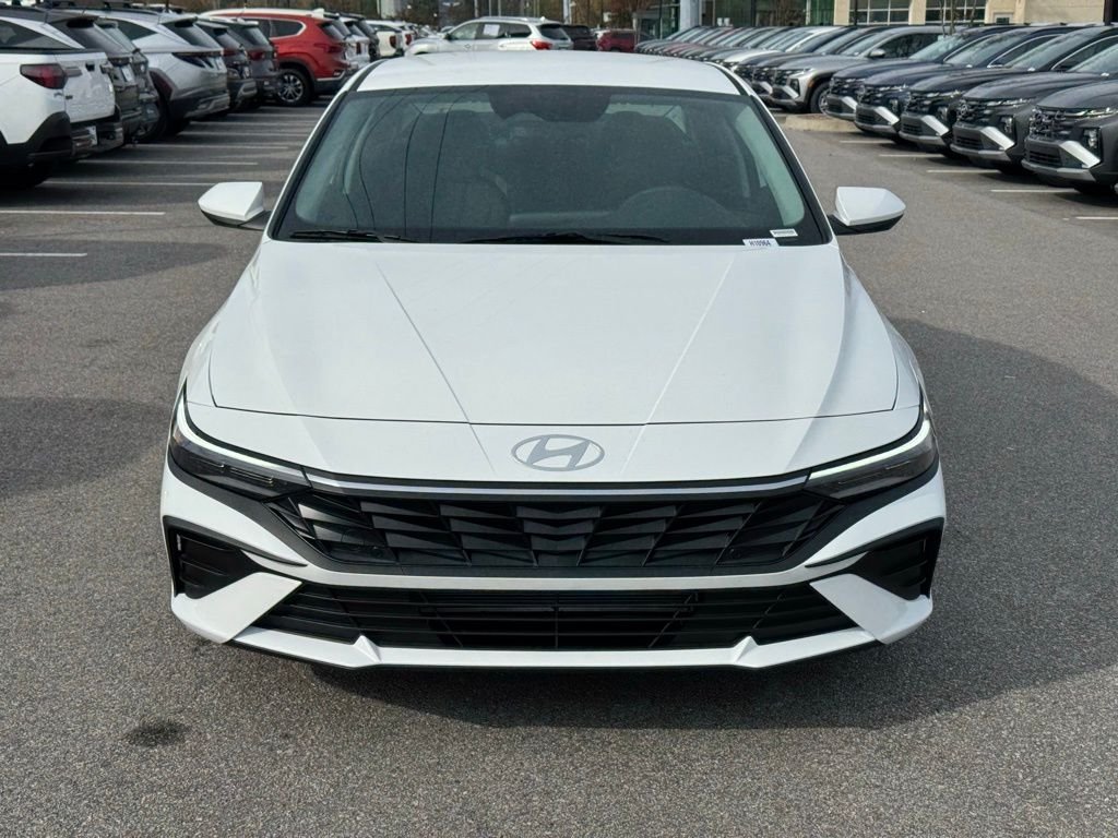 Certified Used 2026 White Hyundai SE image 5