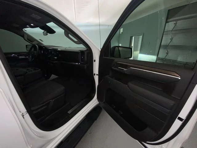Used 2023 White Chevrolet RST image 24