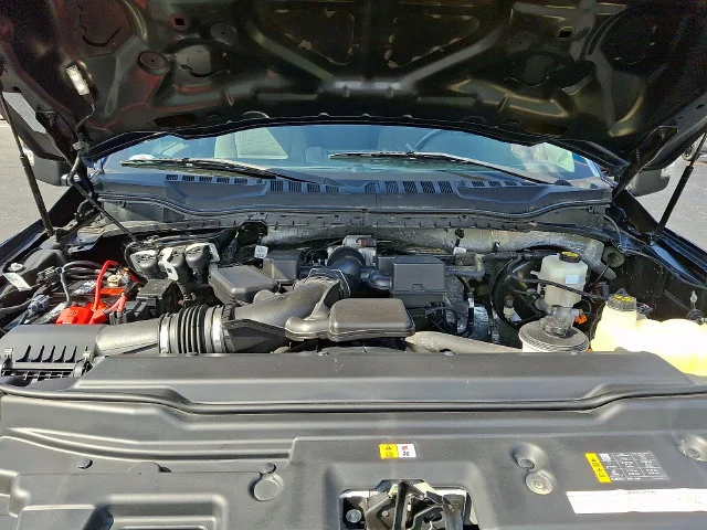 Used 2020 Blue Ford XLT image 29
