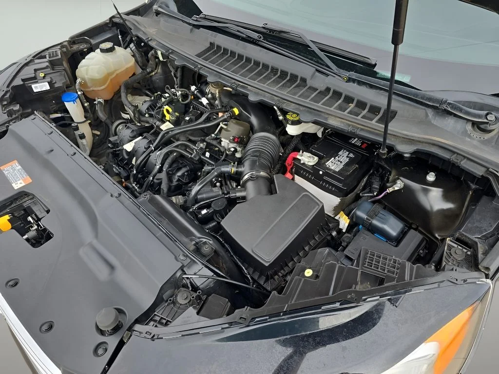 Used 2022 Black Ford Titanium image 39