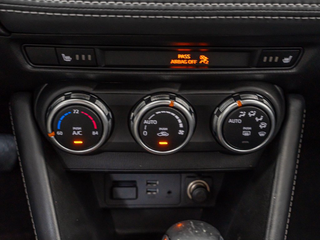 Used 2019 Ceramic Metallic Mazda Touring image 32