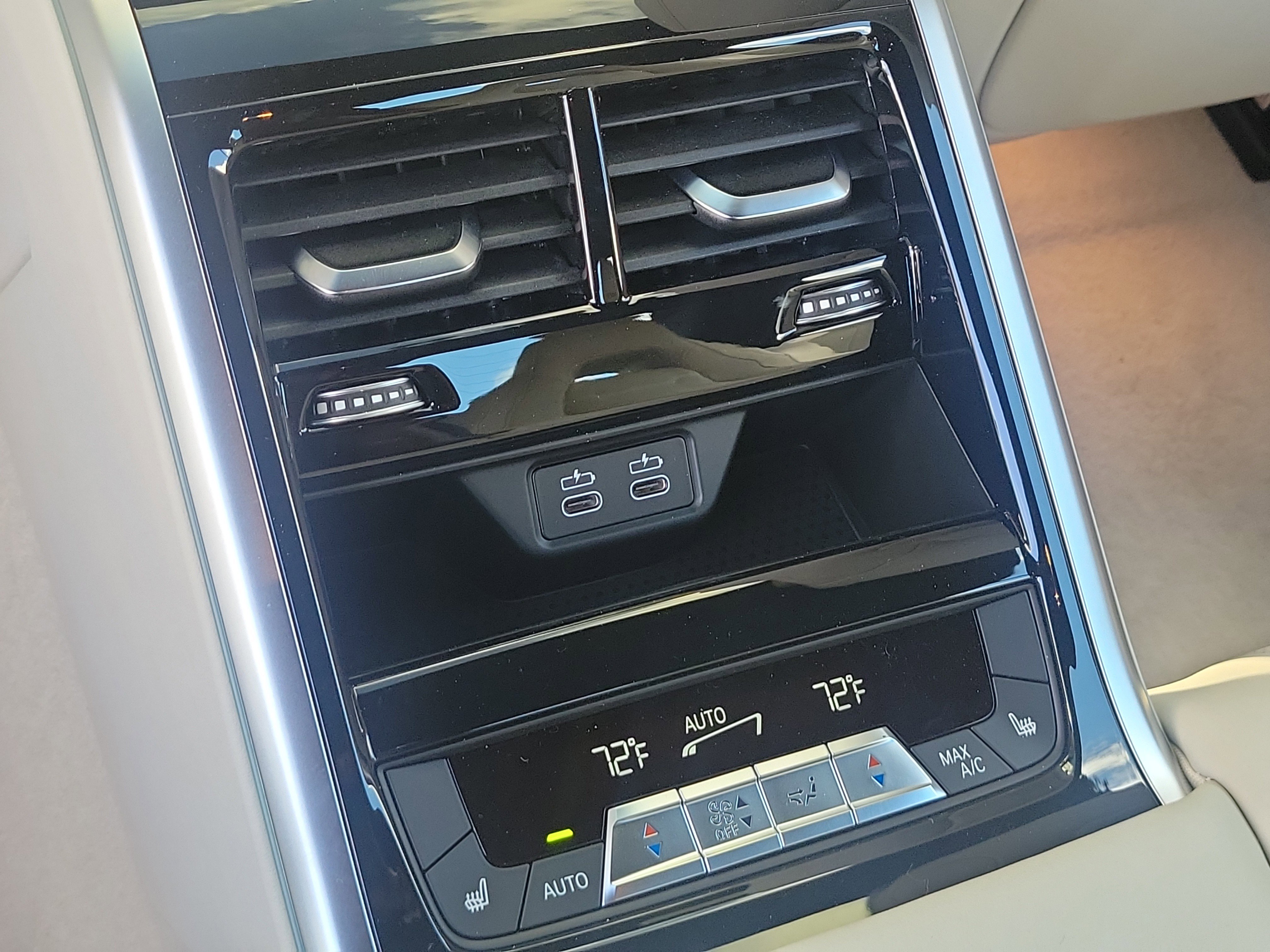 2026 BMW 8 Series 840i - Photo 13