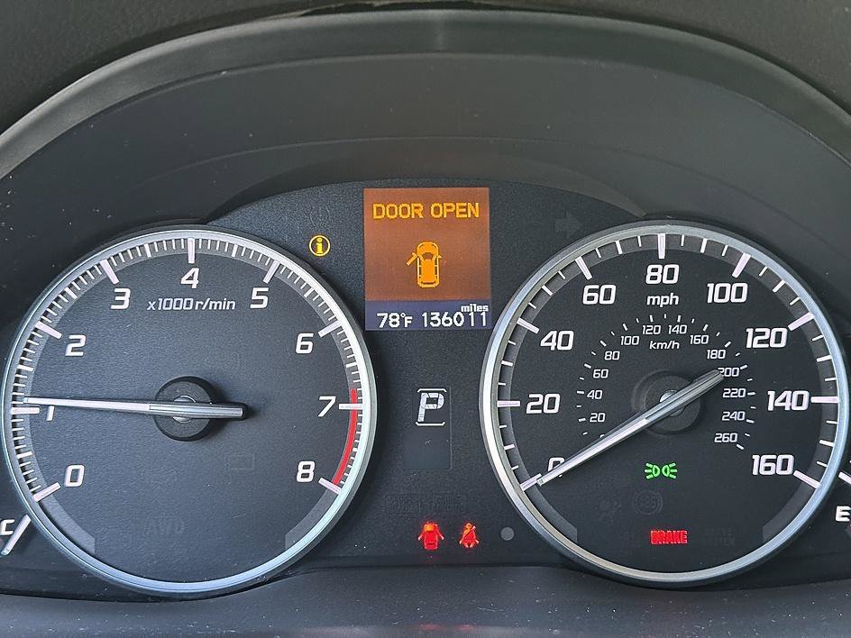 Used 2015 Crystal Black Pearl Acura Base image 7