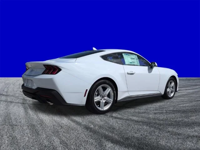 New 2026 Oxford White Ford EcoBoost® Fastback image 4
