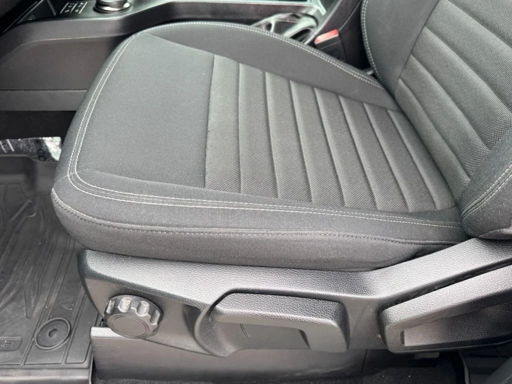 Used 2021 Cactus Green / Gray Ford XLT image 14