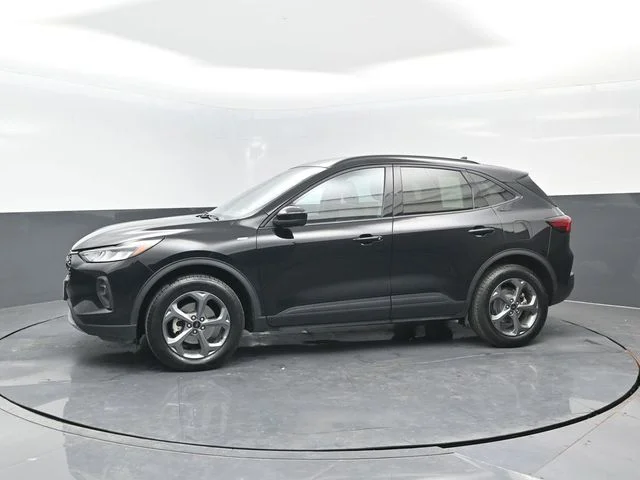 Certified Used 2025 Black Metallic Ford ST-Line Select image 4