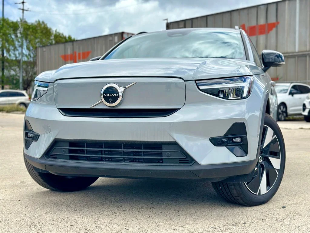New 2026 Gray Volvo Single Motor Extended Range Plus image 1