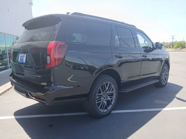 New 2026 Black Ford Platinum image 3