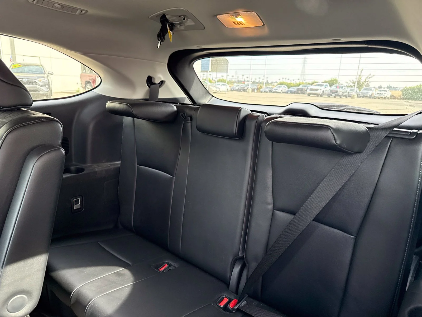 Used 2025  Toyota Hybrid XLE image 29