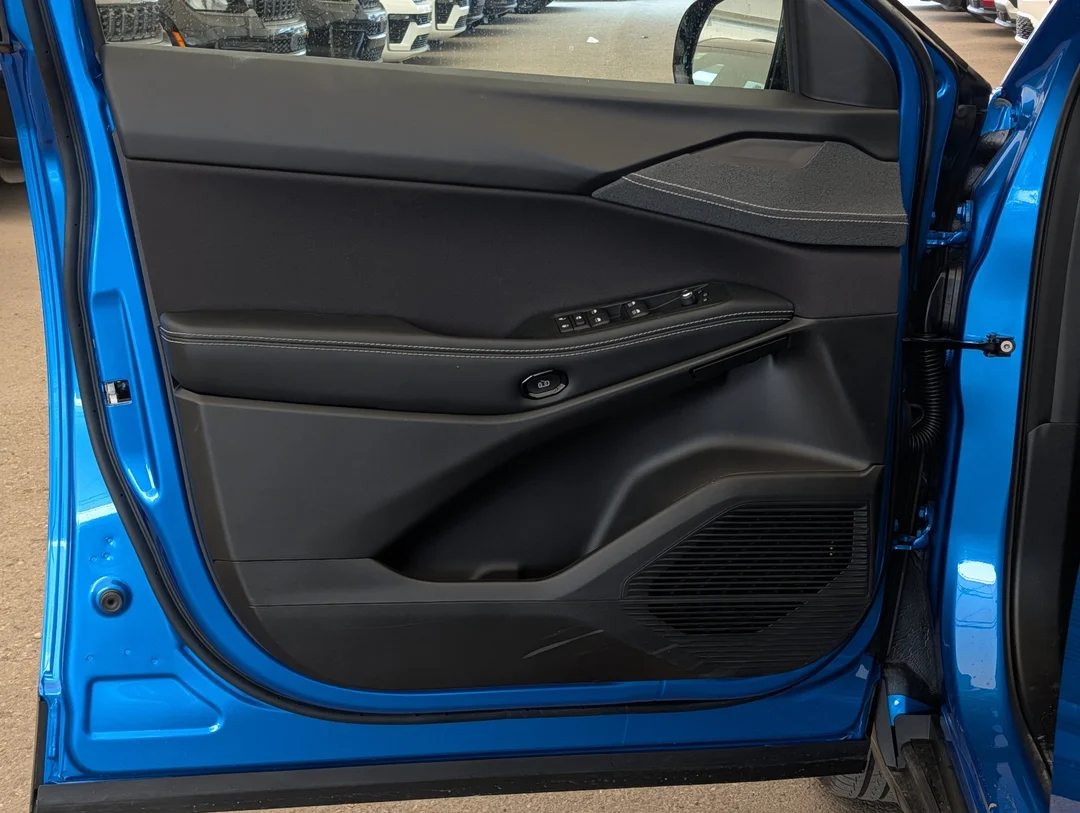 New 2026 Blue Jeep Laredo - - 4x4 - 1.6L Turbo Hybrid - Uconnect 5 w/ 12.3 Screen & More! image 12