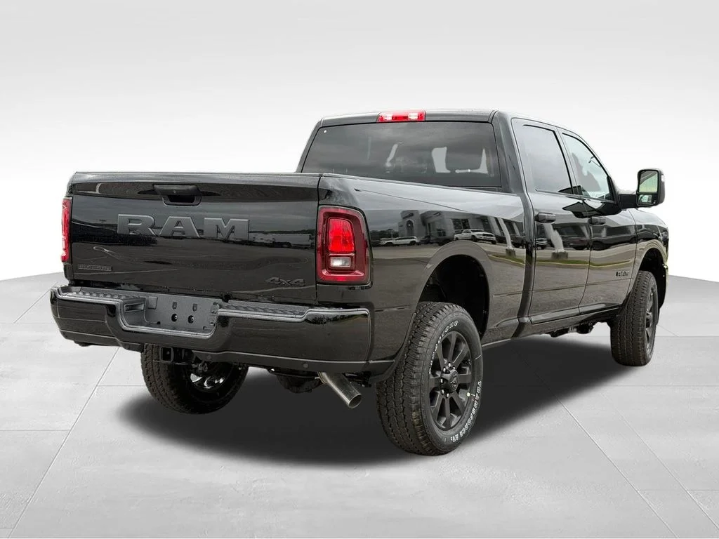 New 2026 Diamond Black Crystal Pearl-Coat Exterior Paint RAM Big Horn image 6
