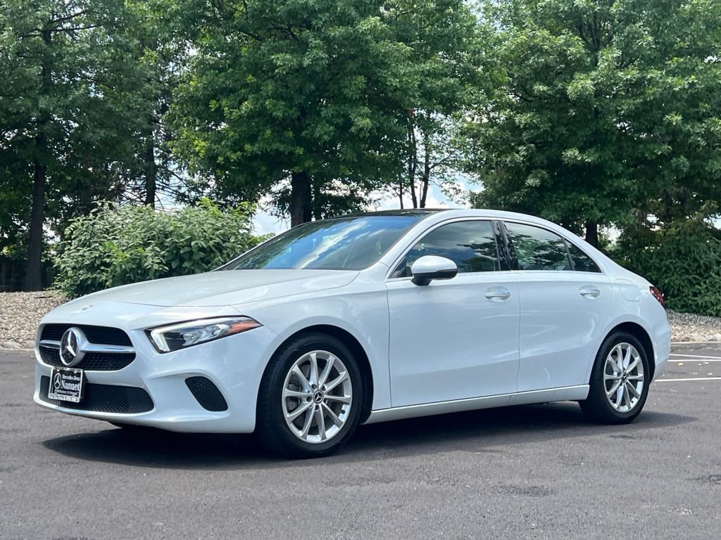 2020 Mercedes-Benz A-Class A220 4MATIC's photo