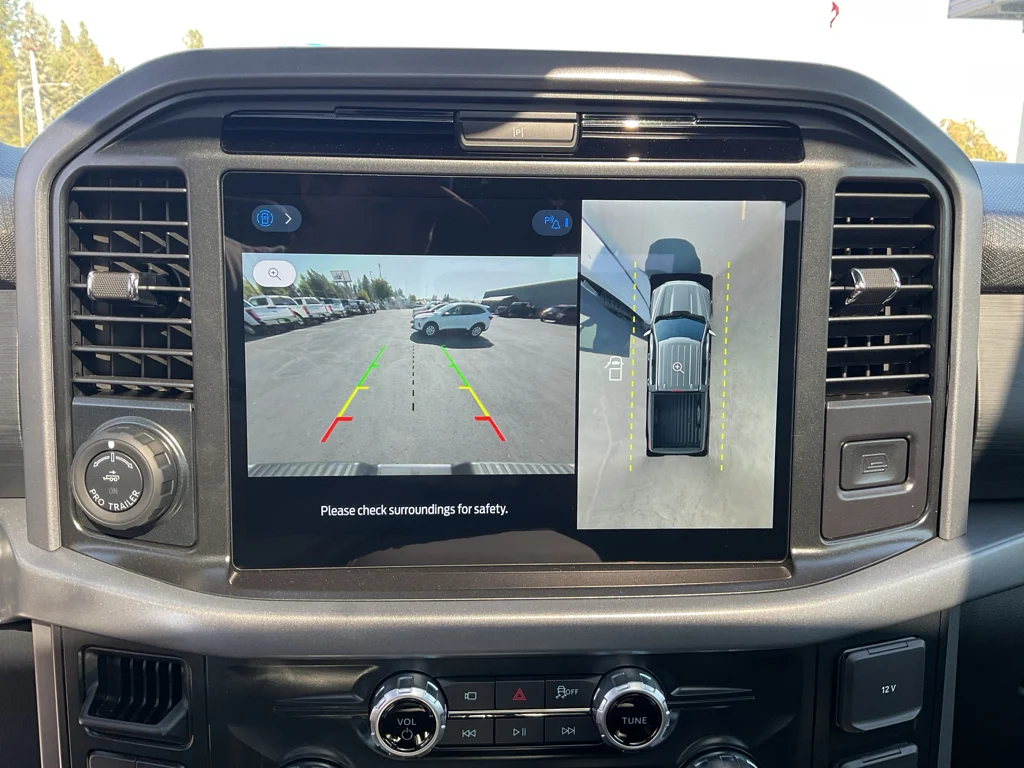 2025 Ford F-150 XLT - Photo 19