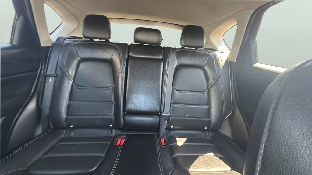 Used 2025 Gray Mazda 2.5 S Preferred image 26