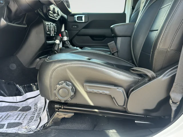 Used 2023 White Jeep Sahara 4xe image 18