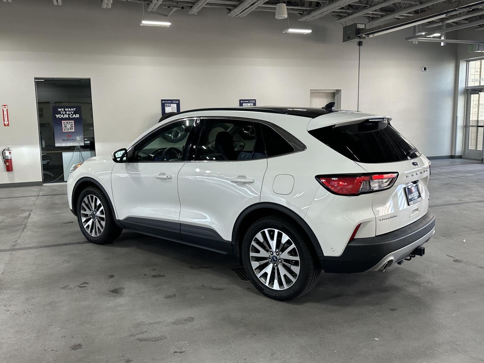 Used 2021 Star White Metallic Tri-Coat Ford Titanium Hybrid image 3