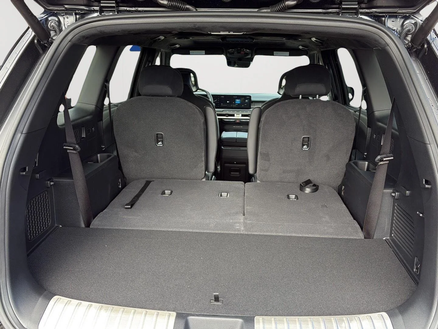 New 2027 Ebony Black Kia SX-Prestige image 8