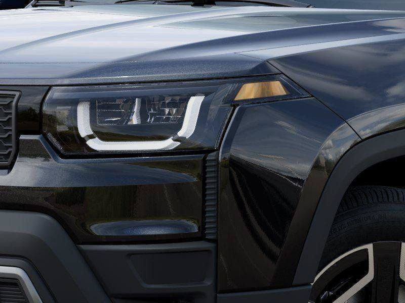 New 2026 Diamond Black Crystal Pearl-Coat Exterior Paint Jeep Laredo image 34