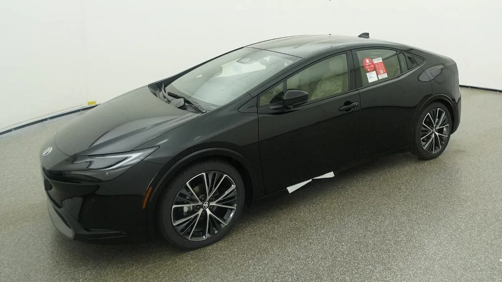 2027 Toyota Prius XLE