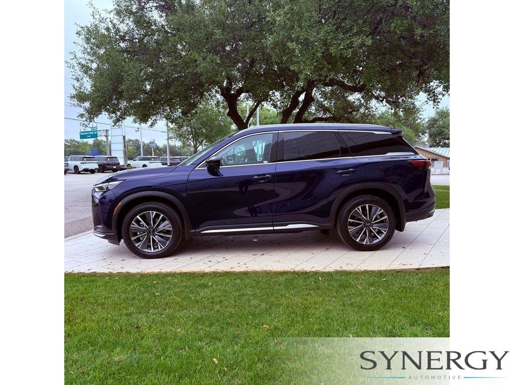 Certified Used 2026 GRAND BLUE INFINITI LUXE image 34