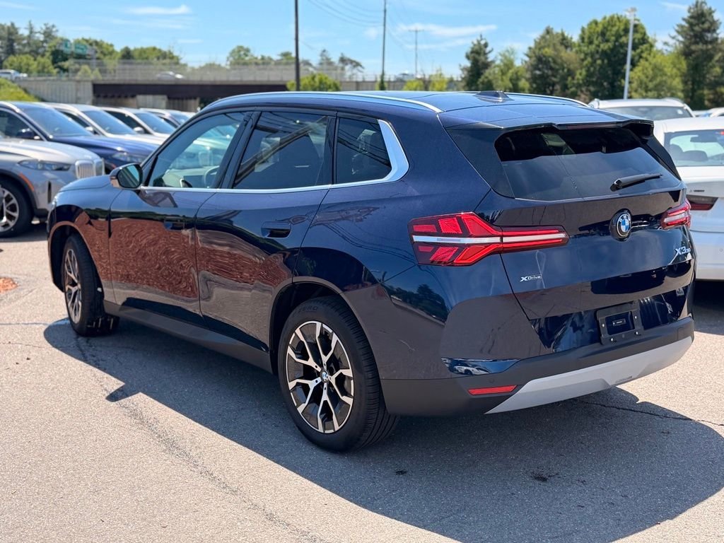 New 2026 Tanzanite Blue II Metallic BMW 30 xDrive image 3