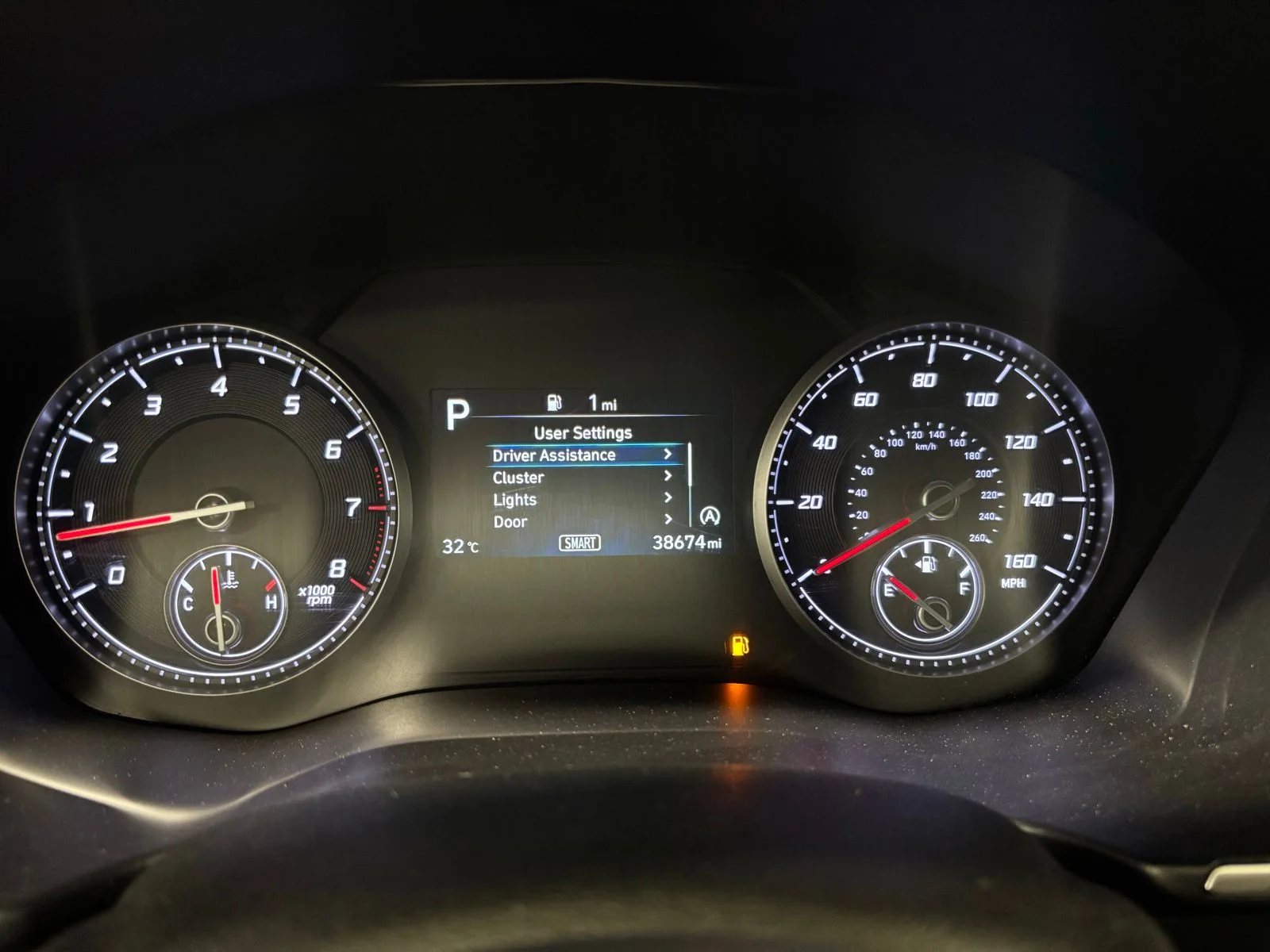 Used 2023 Gray Hyundai SE image 13