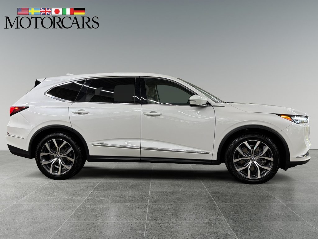 Certified Used 2024 Platinum White Pearl Acura Technology image 2