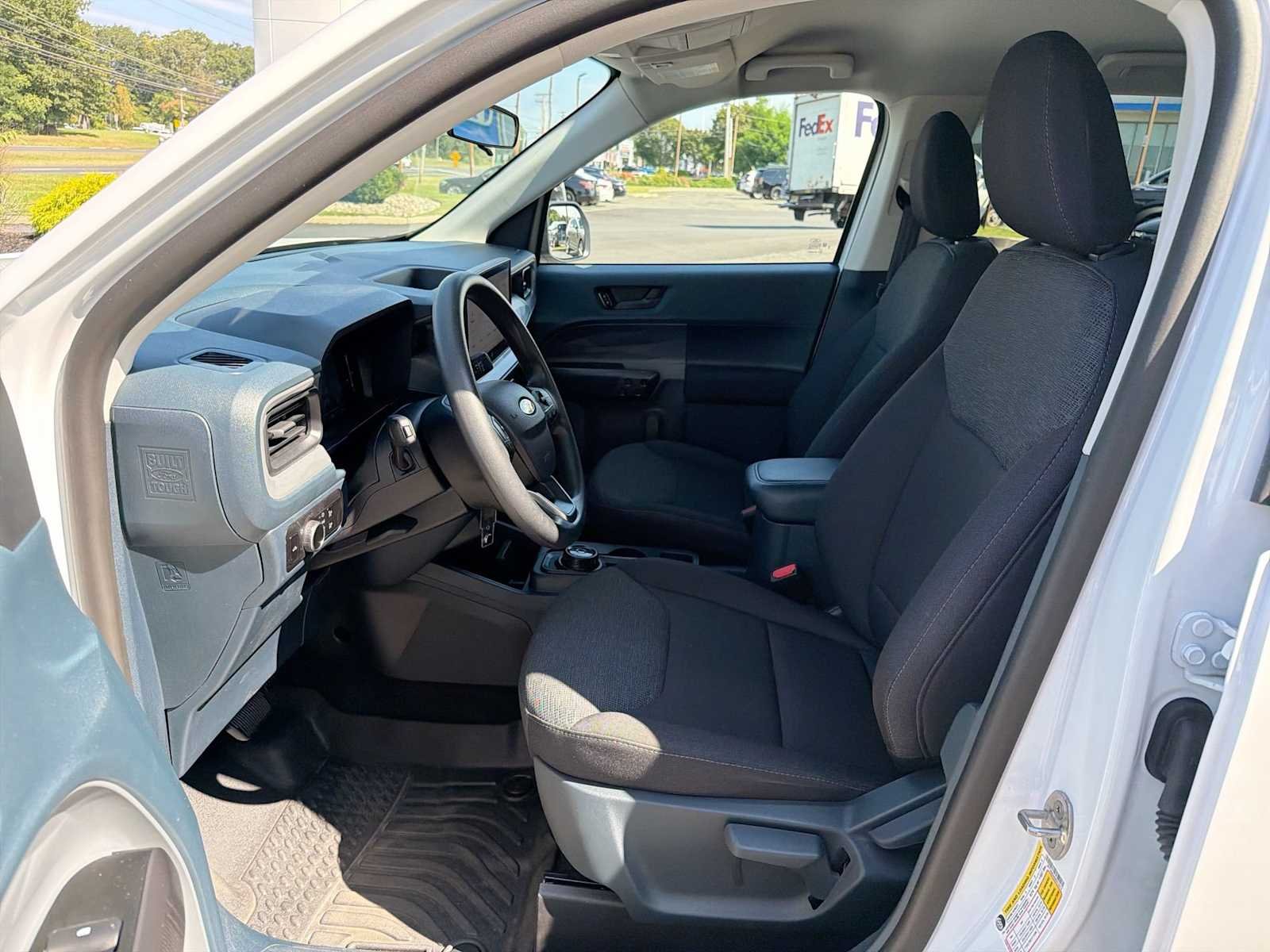 Used 2025 Oxford White Ford XL image 11