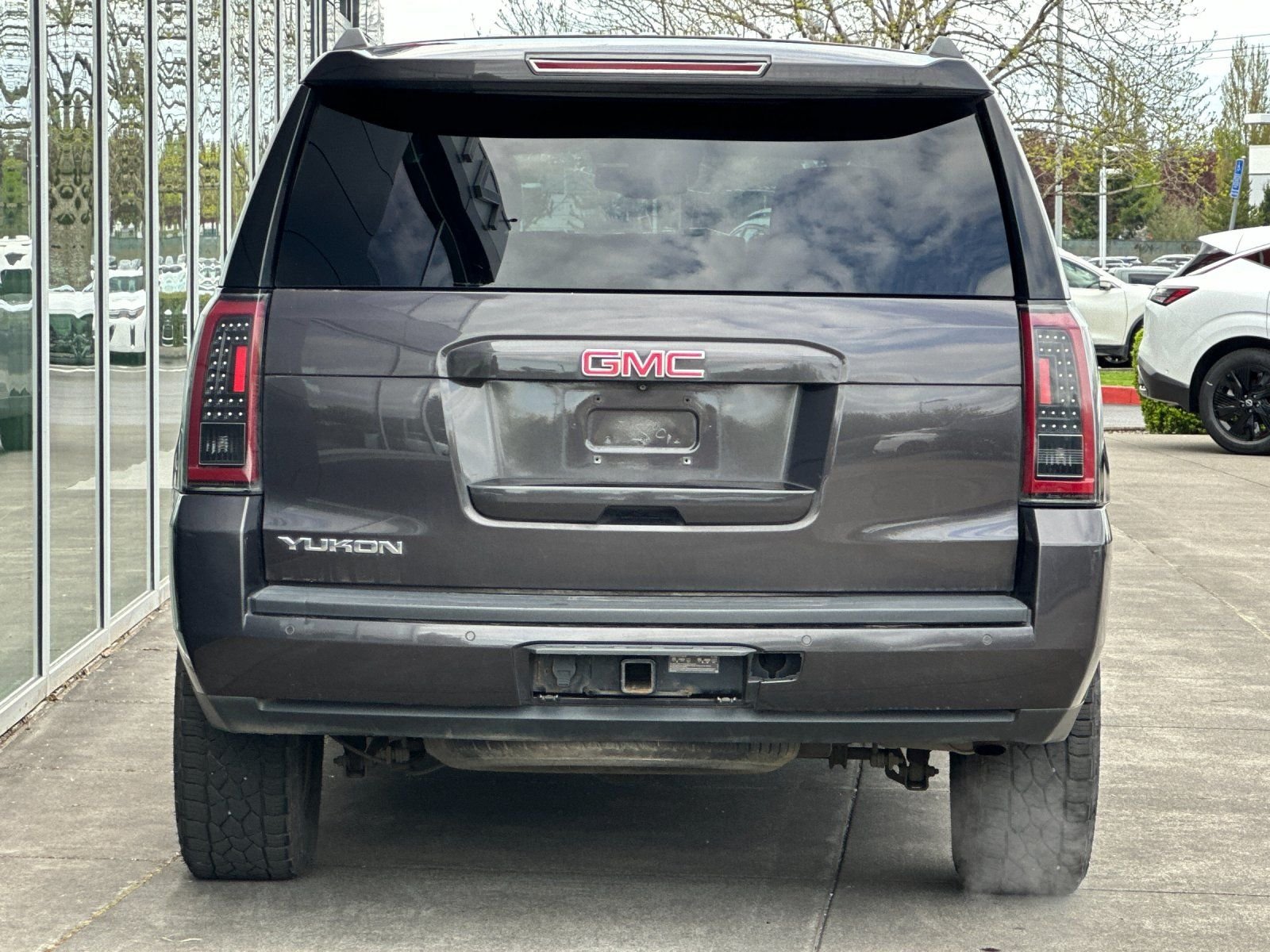 Used 2015 Iridium Metallic GMC SLT image 4