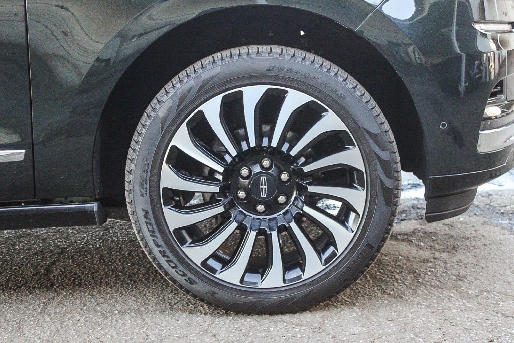 2024 Lincoln Navigator Black Label - Photo 11