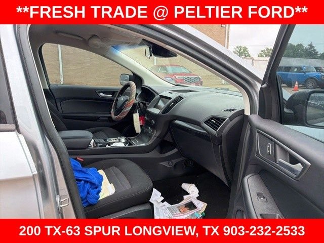 Used 2020 Silver Ford SE image 24