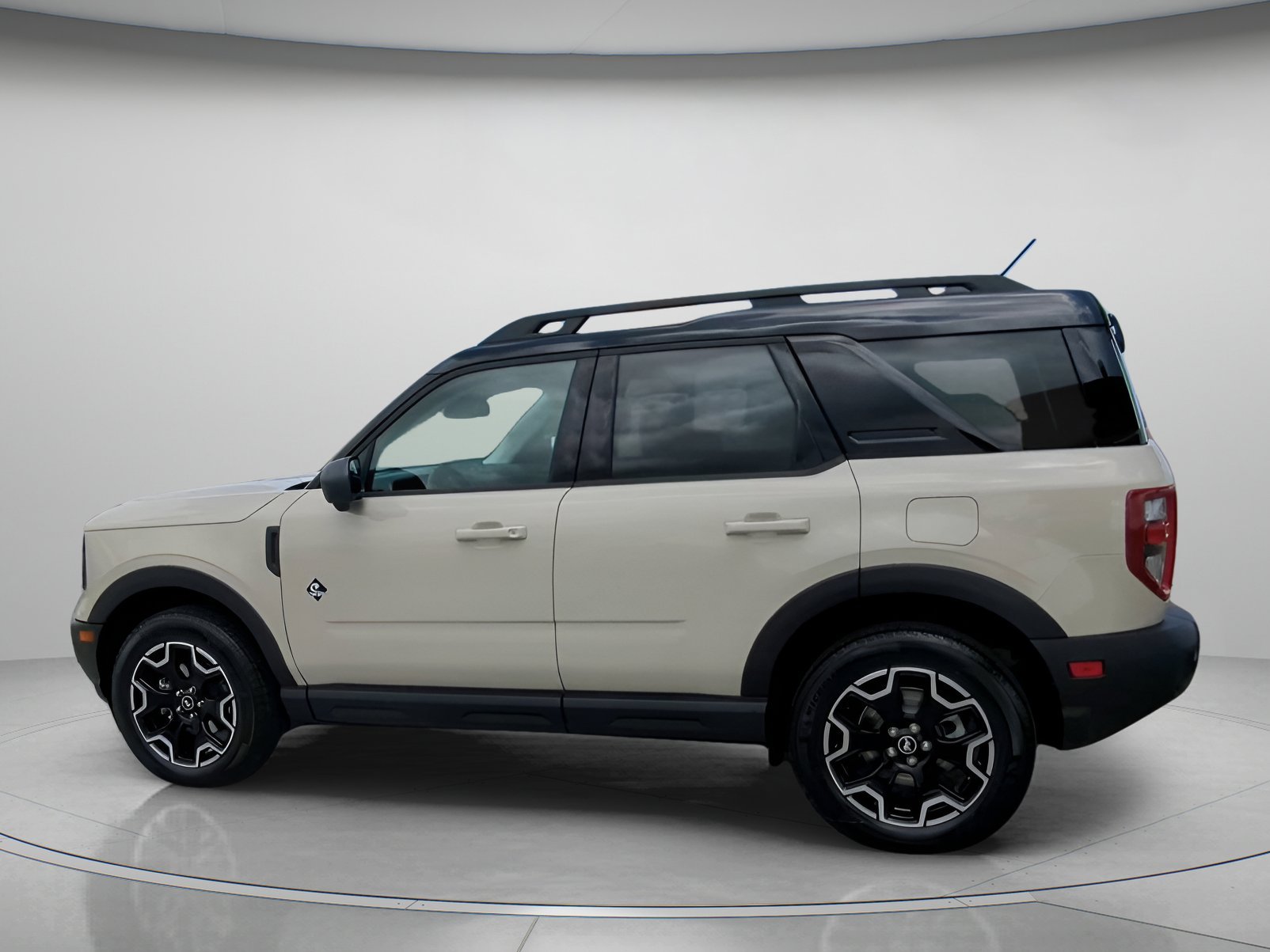 2025 Ford Bronco Sport Outer Banks - Photo 16